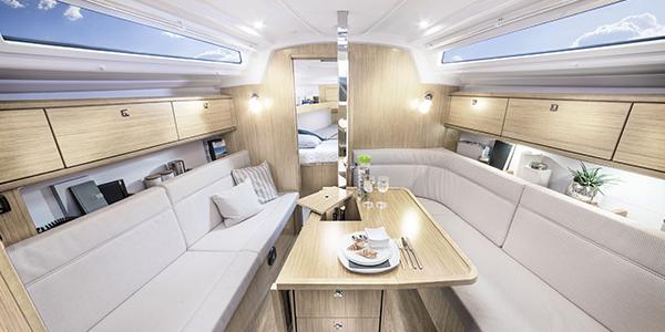 Signature Cruiser 34 Saloon