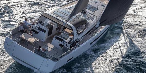 Jeanneau Yachts 55