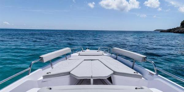 Axopar 29 Sun Top Deck