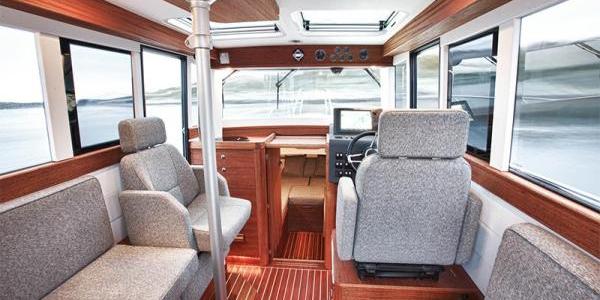 Paragon Ranger 25 Cabin Saloon