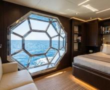 Catamaran Motor Yacht Statesroom