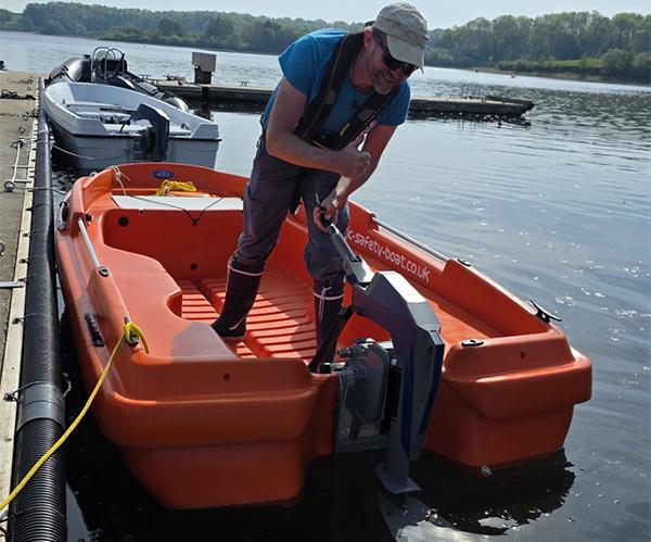 Electric Outboard supporting RYA Midlands Region E-boat Trial
