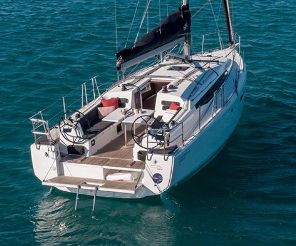 Sun Odyssey 380