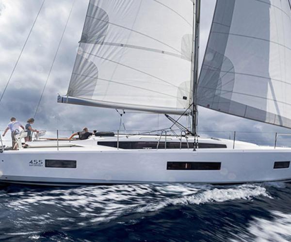 Sun Odyssey 455